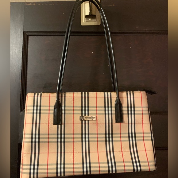 Burberry Handbags - Burberry Vintage Nylon Bag